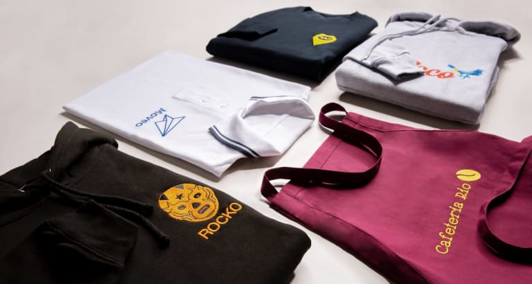 Online Stickerei - Kleidung für Dein Team besticken lassen | TeamShirts