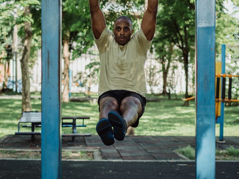 Exercice de calisthenics, Relevés de jambes suspendus