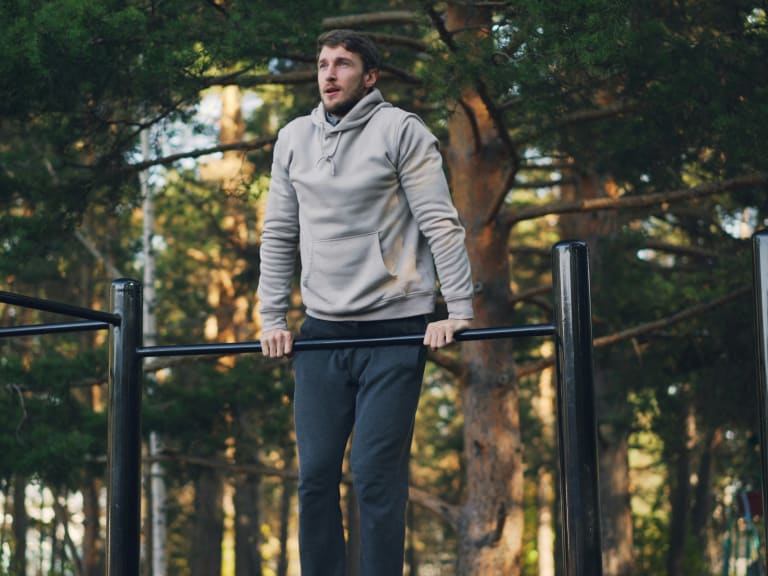 fitnessübungen outdoor intervalltraining