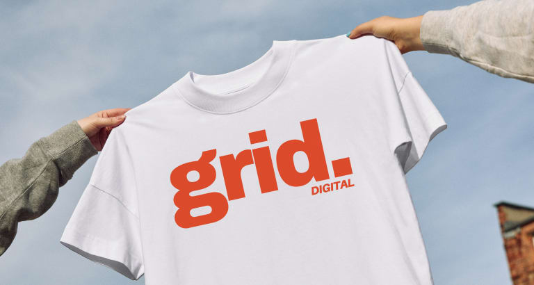 T-shirts et vêtements avec votre logo