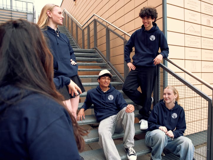 Impression des vêtements étudiants