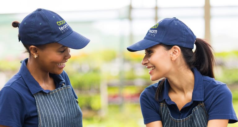 Lippikset ja pipot painatuksella