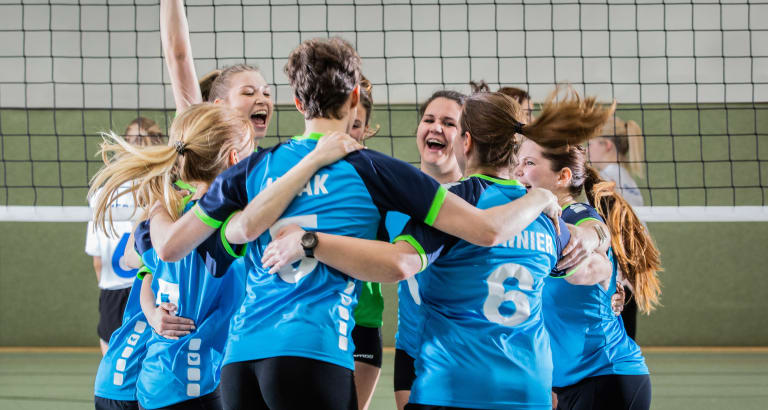 Volleyballen in jouw teamkleding