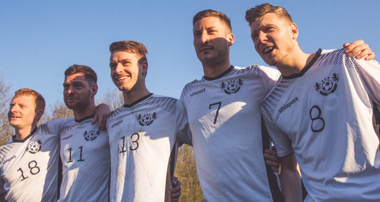 Maillots Uhlsport à personnaliser