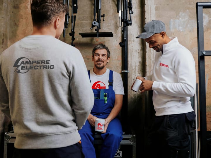 Abbigliamento da lavoro personalizzato per team professionali.