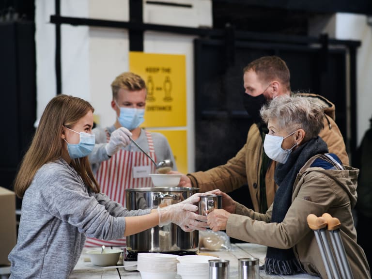 suppenküche, soziales engagement