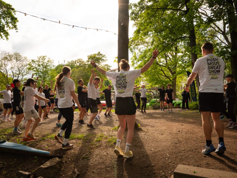 joggen für anfänger tipps, warm-up, running community beim aufwärmen