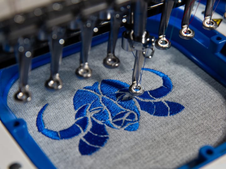 broderie logo