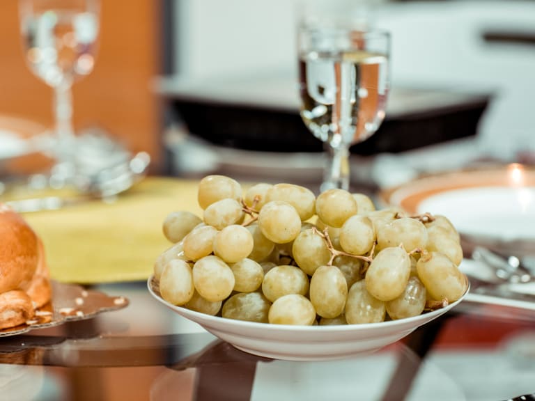 silvesterbrauch spanien las doce uvas de la suerte