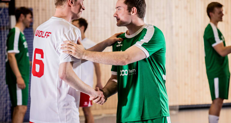 Handball Trikot selbst gestalten - Trikots bedrucken