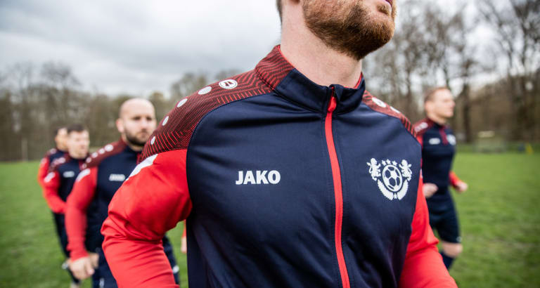 Trænningsæt med eget tryk 