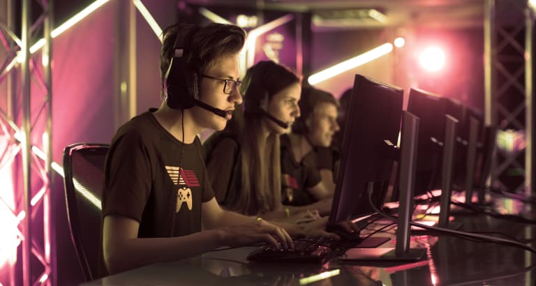 Maillots Esport personnalisés et t-shirts gaming
