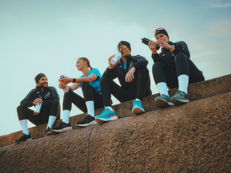 fit durch den winter, personen nach sport im winter