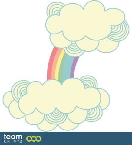 Nuages avec arc en ciel