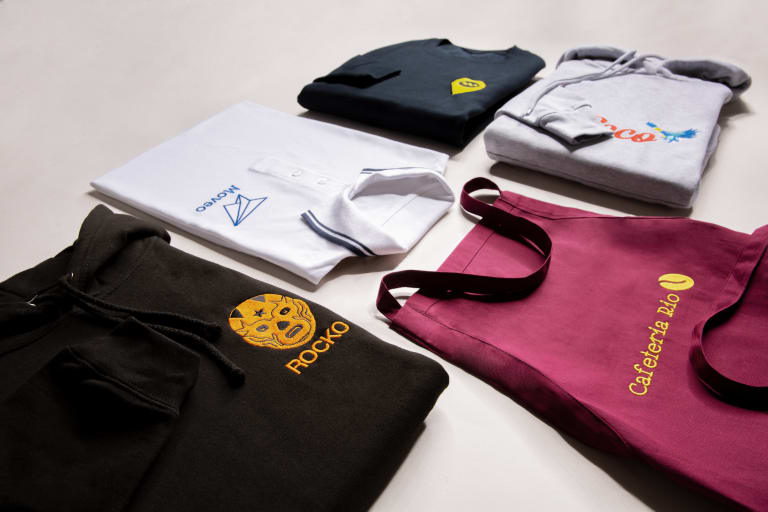 Tablier et uniforme de travail personnalise