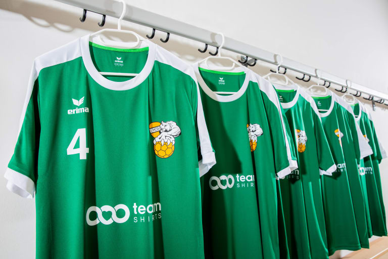 trouver le nom de l'équipe, maillots de handball