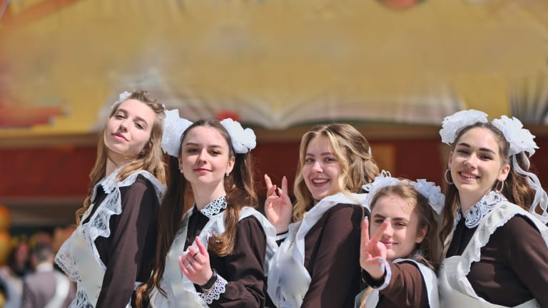 abschluss mottowoche, schülerinnen aus russland