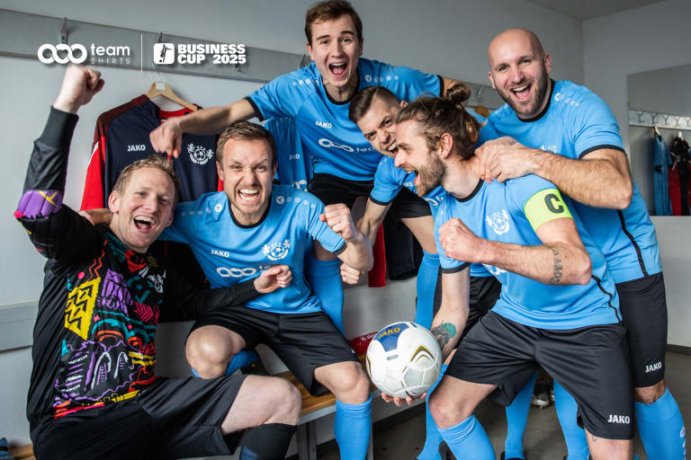 business cup x teamshirts